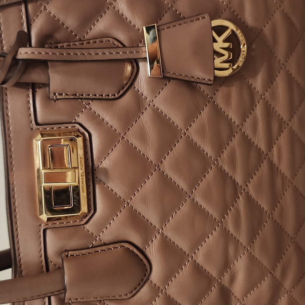 💌Michael Kors Quilted Bag - Picture 3 of 8